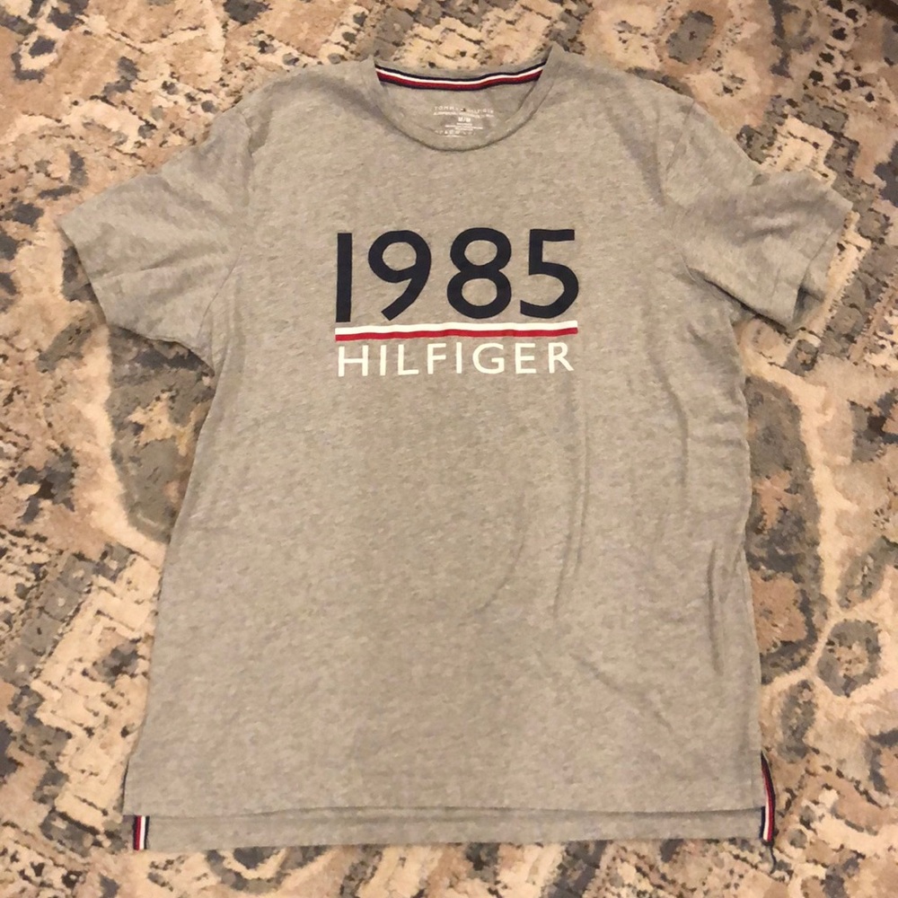 Tommy Hilfiger Mens M sleep t-shirt, very soft, great condition
